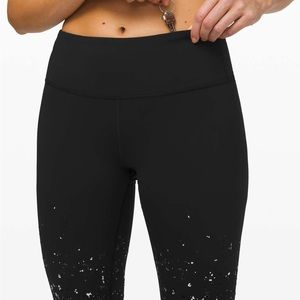 Lululemon Speed Wunder Tight 28" *Speckle Shine
Size 4